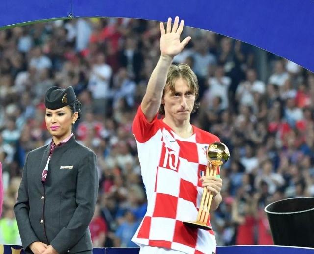 6次扑救客场零封尤文，都灵门将帕莱亚里当选德比全场最佳（六次扑救客场零封尤文，帕莱亚里当选都灵德比最佳球员）