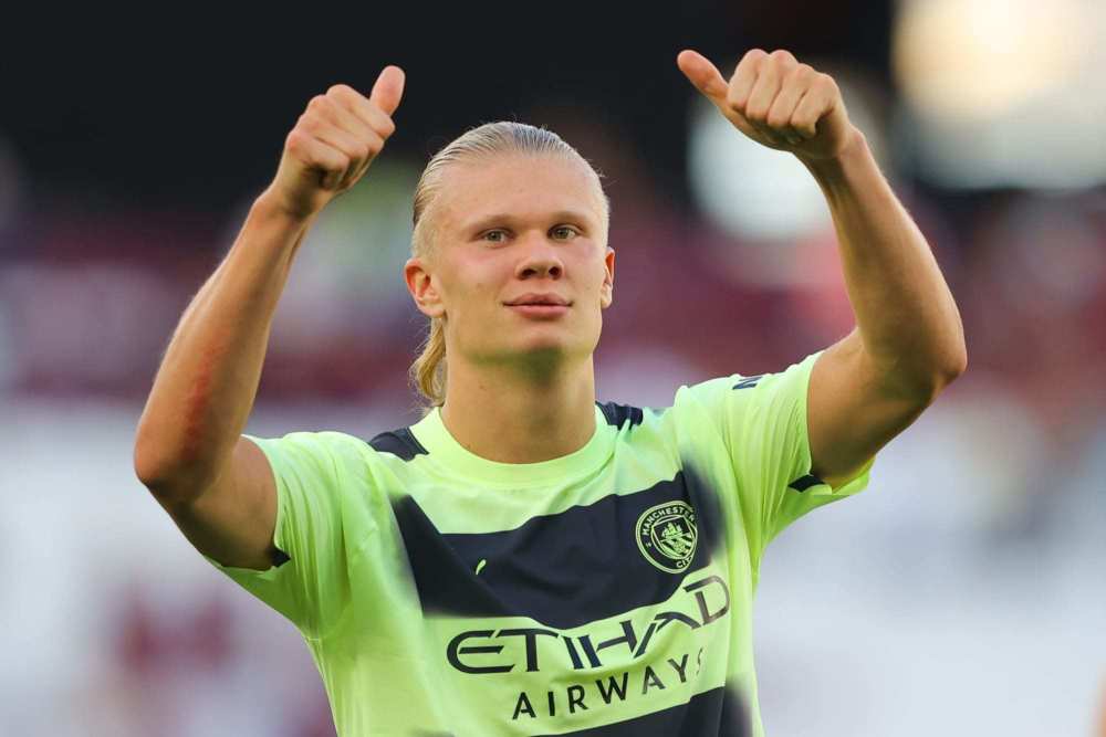 阿奇姆彭迎来中超第200场里程碑，此前199场贡献68球21助（中超第200战达成！阿奇姆彭此前199场斩获68球21助攻）