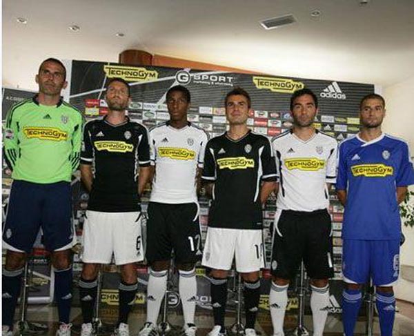 印媒：拒绝与梅西会面，切特里认为此行对印度足球发展无意义（印媒称：切特里拒见梅西，直言此行无助印度足球发展）