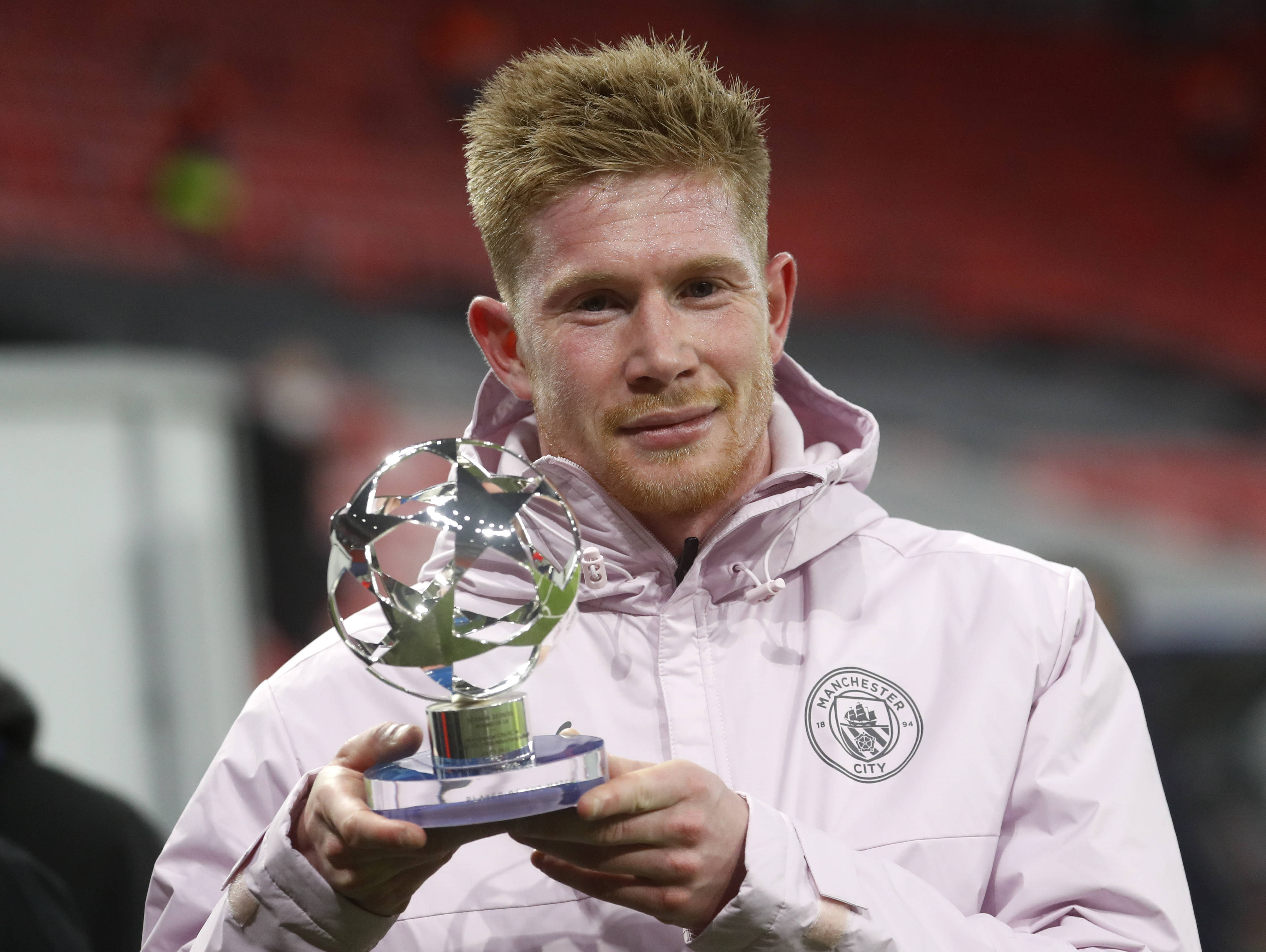 罗马诺：水晶宫及其他多家俱乐部有意，博埃预计1月离开拜仁（罗马诺：博埃获水晶宫等队青睐，预计一月从拜仁离队）