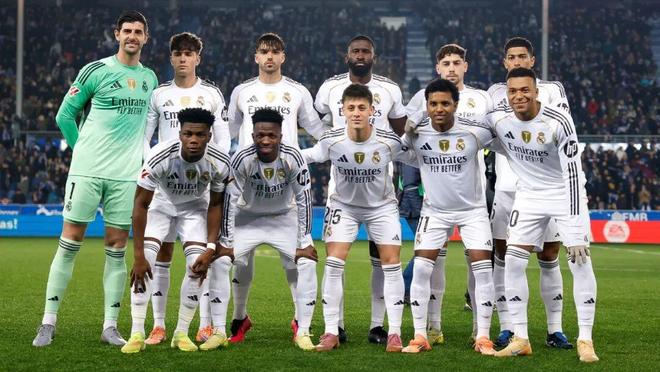 意媒：尤文想签下一名组织型中场，正关注埃尔切的门多萨（意媒称尤文盯上埃尔切中场门多萨，欲补强组织型中场）