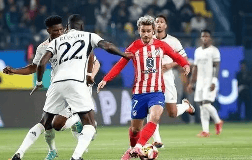 中超比赛精彩回放：上海海港绝杀瞬间,（中超高能回顾：上海海港压哨绝杀名场面）