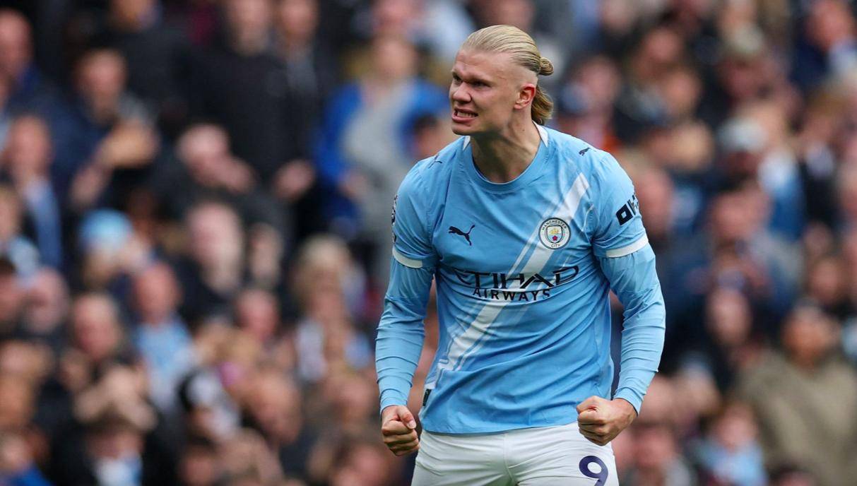 康宁汉姆半场15分7助攻，斯图尔特变身进攻端奇兵（康宁汉姆半场轰15分7助，斯图尔特化身进攻奇兵）