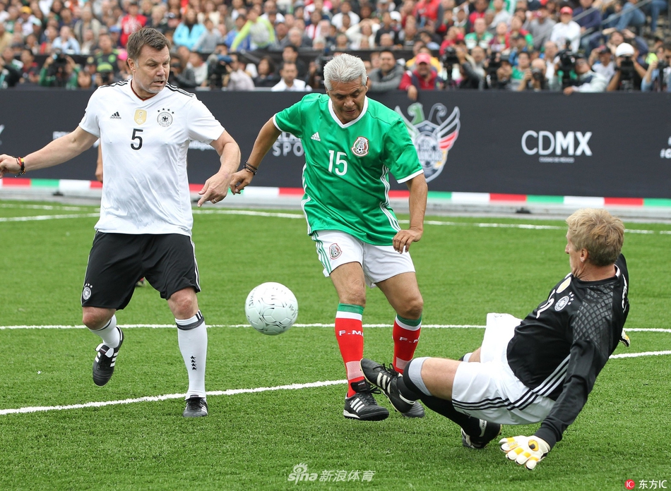 一场2-0让西甲争冠格局大乱，大黑马豪取6连胜，只落后皇马1分（2-0爆冷搅乱西甲夺冠版图，黑马六连胜距皇马仅差1分）