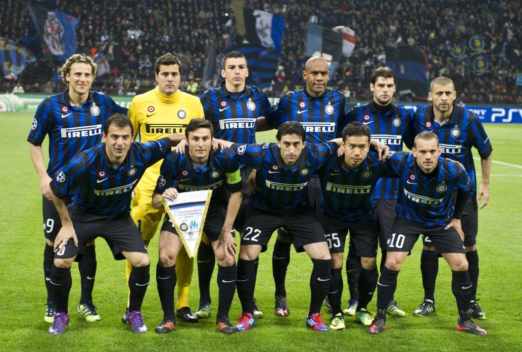 迈阿密国际夺美职联冠军，梅西淡定队友狂欢